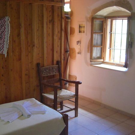 Patriko Traditional Stone Houses Vafés Chambre photo