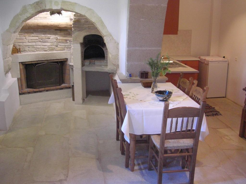 Patriko Traditional Stone Houses Vafés Chambre photo